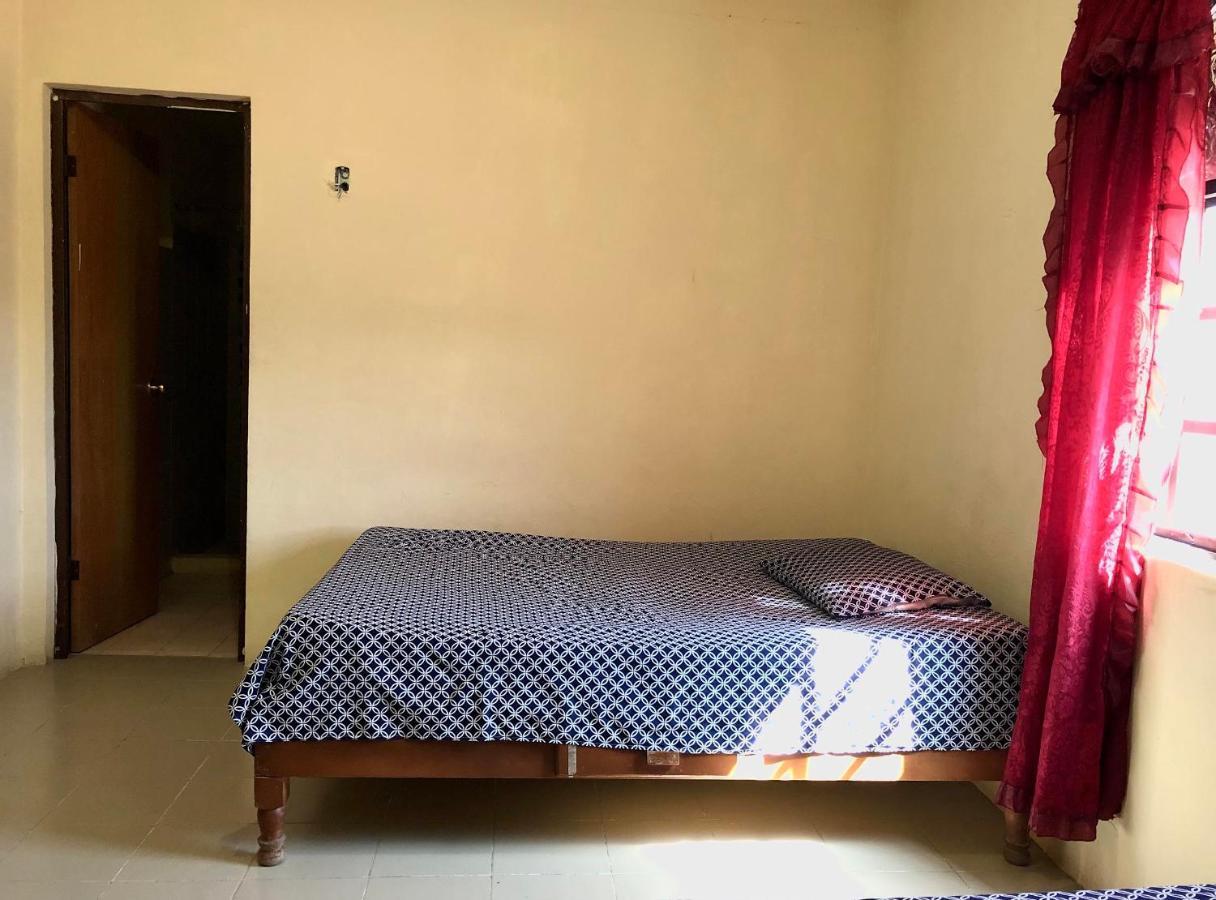 Oyo Hotel Cuatro Reales Galeana Buitenkant foto